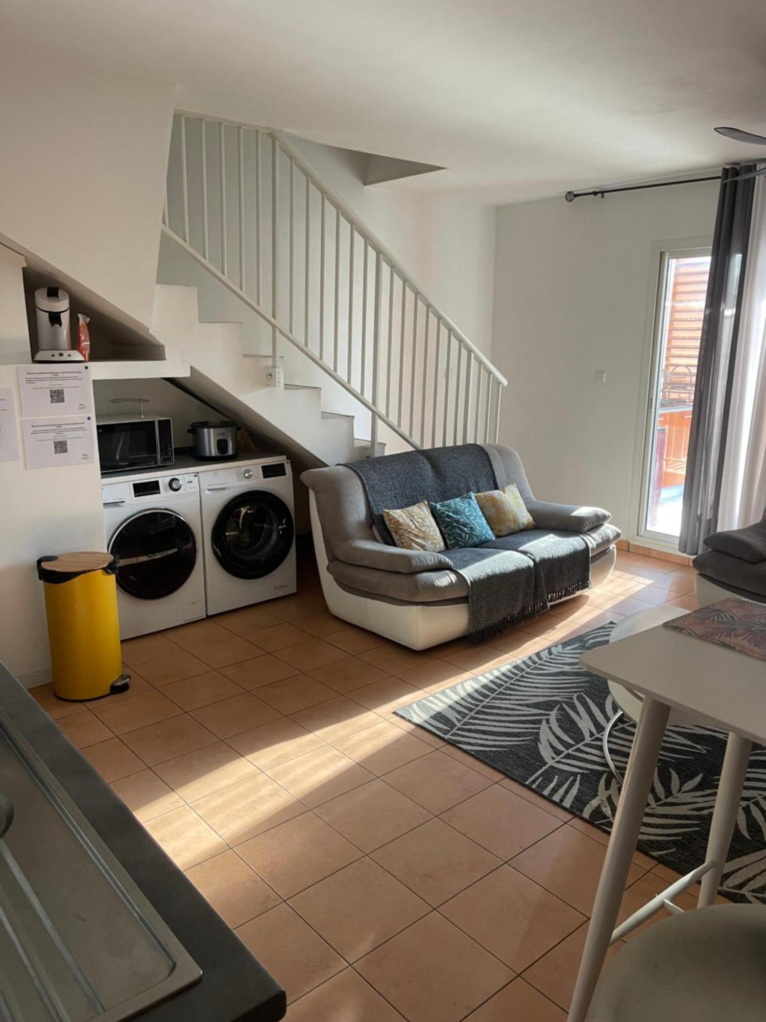 Casa Coliving Avec Chambre Salle De Bain Individuelles Privatives Saint Pierre Esterno foto